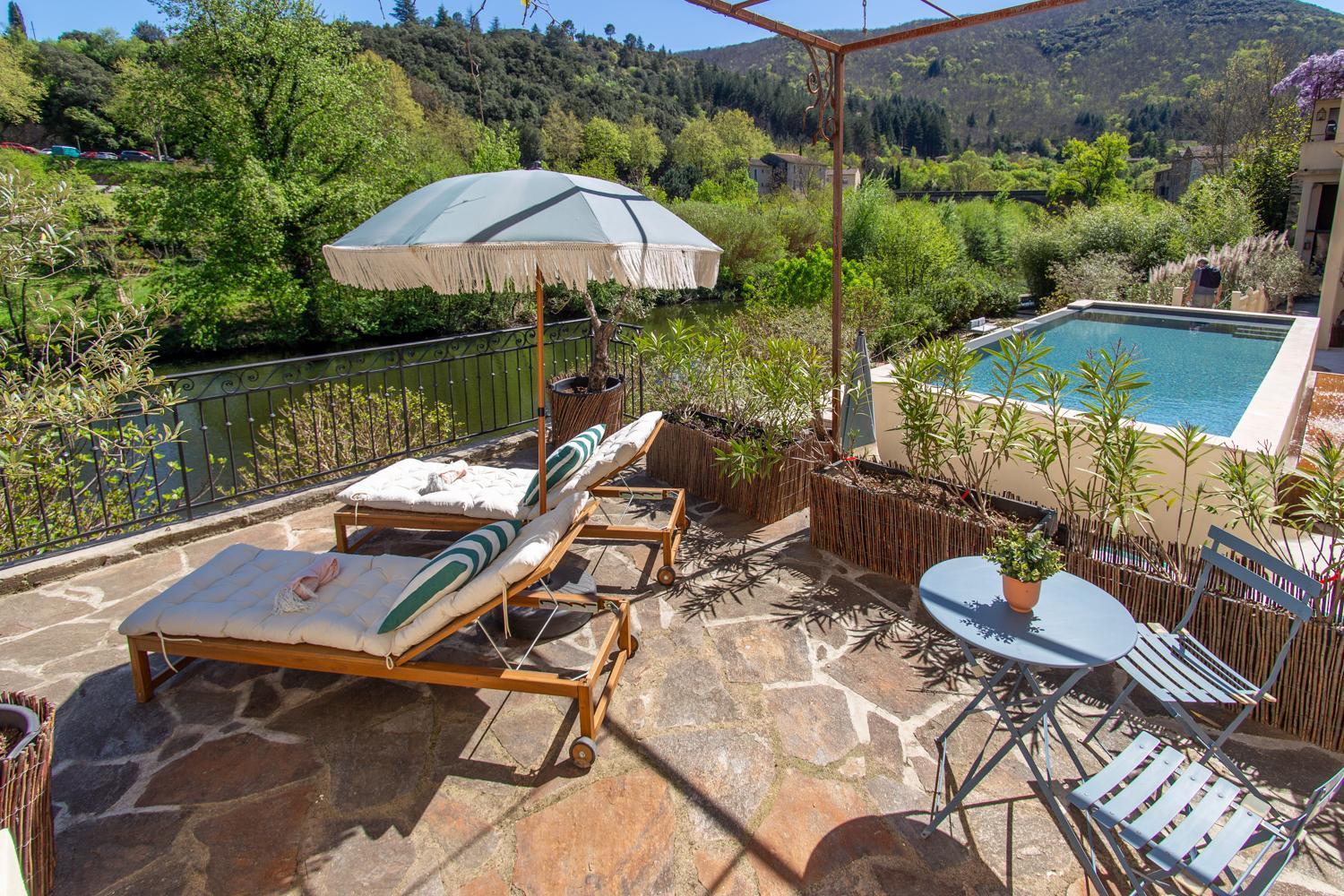 Ecole Olargues - Chambres & Restaurant - Teritoria Buitenkant foto