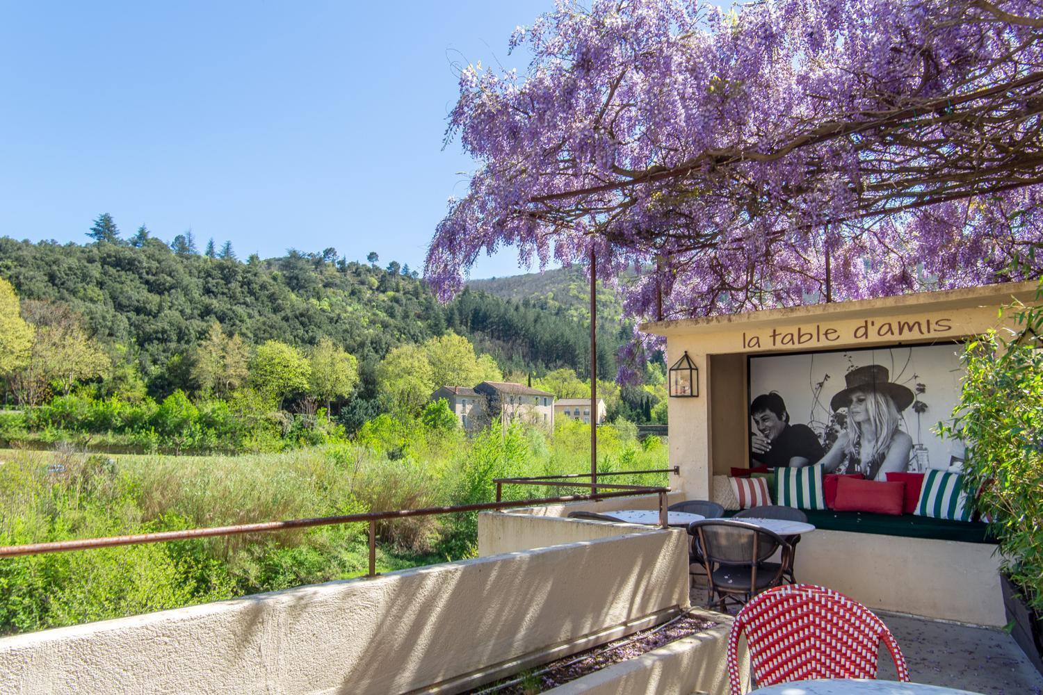 Ecole Olargues - Chambres & Restaurant - Teritoria Buitenkant foto
